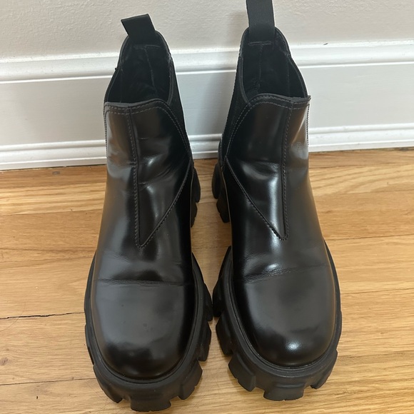 Prada Boots 35.5 36 - Picture 1 of 6